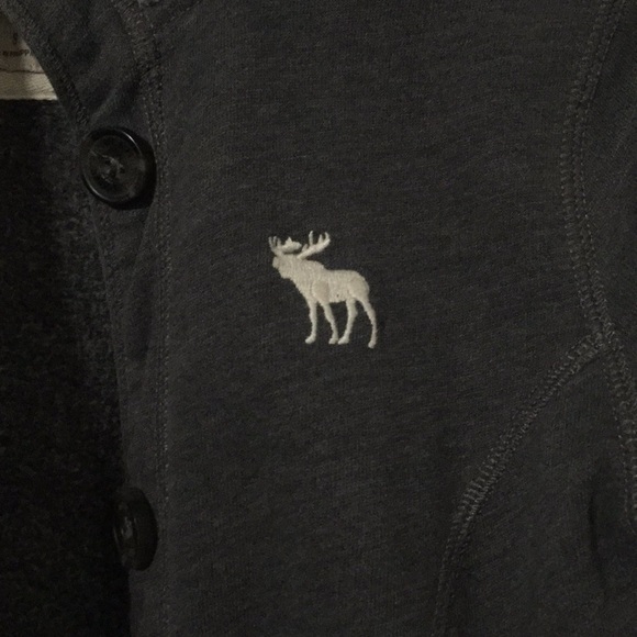 ❌ SOLD ❌ Abercrombie & Fitch Button Sweater Sz S - Picture 4 of 8